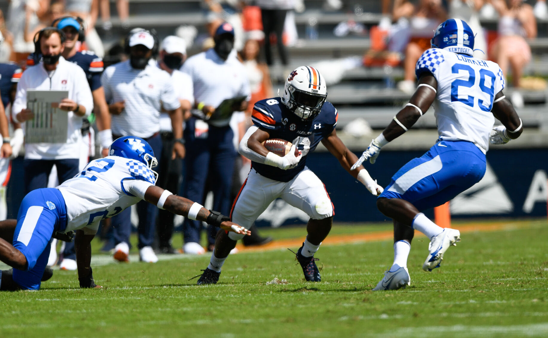 Football: Auburn vs Kentucky